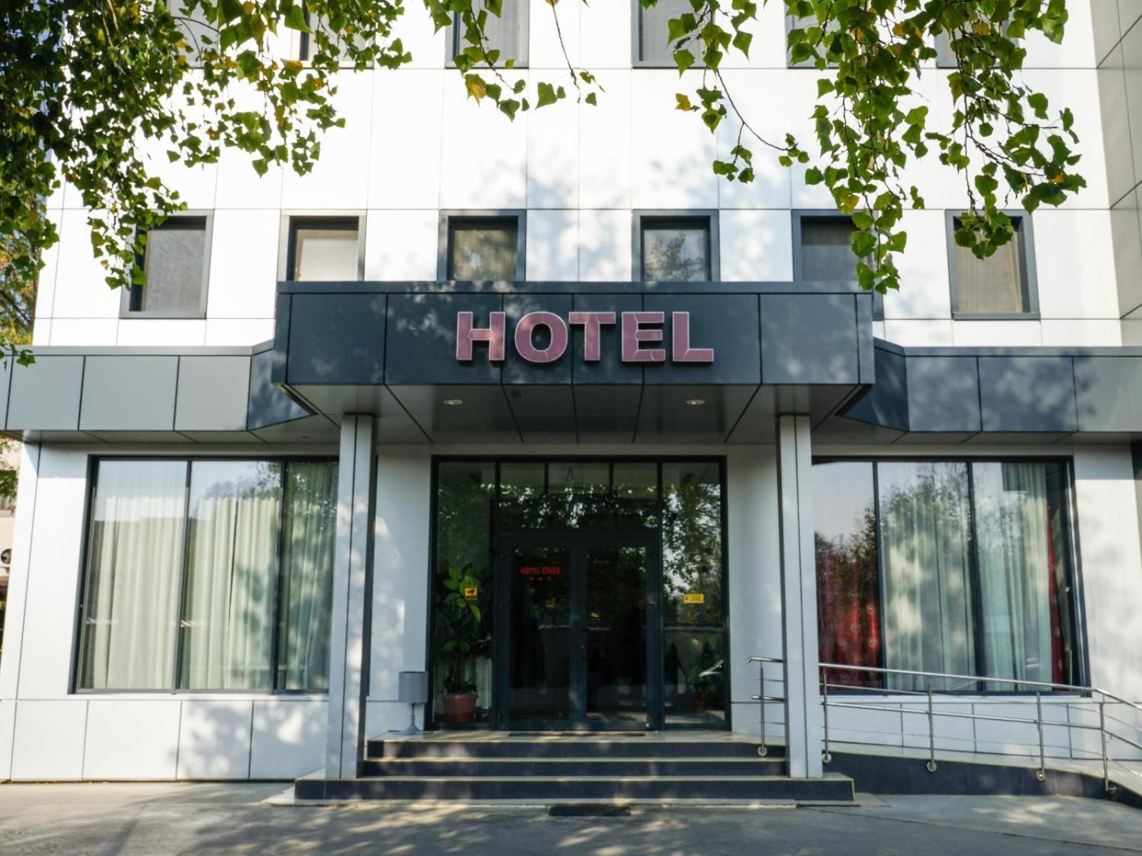 Hotel Criss ブカレスト エクステリア 写真